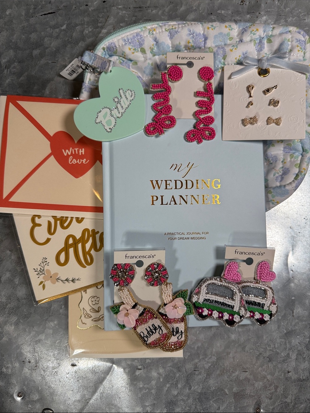 Bridal Bundle!! LOT of 7+ items Bridal Shower Gift